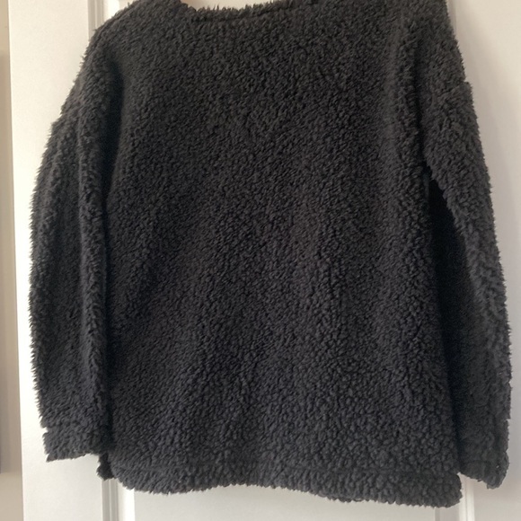 Time and Tru small Christmas sweatshirt penguin Christmas holidays fleece - Picture 9 of 10